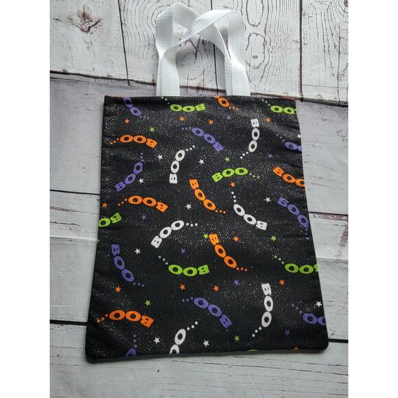 Hnamdmade Halloween Boo trick or treat bag purple lining - Picture 6 of 7